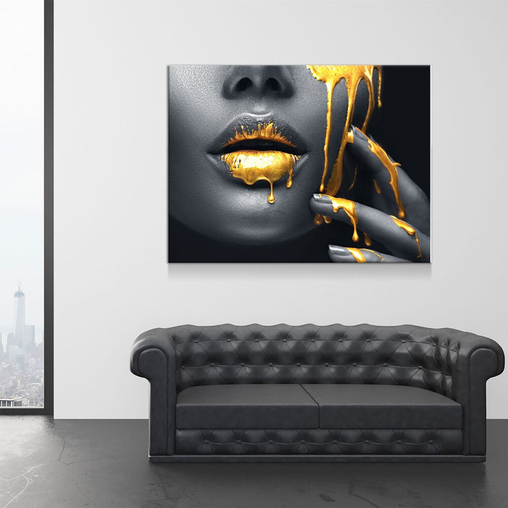 Gold Lips Of Desire Canvas Wall Art, Lips Canvas Abstract Art, Abstract Decor, Golden Lips - Royal Crown Pro